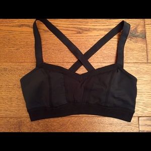 Lululemon Black Sports Bra Sz 6