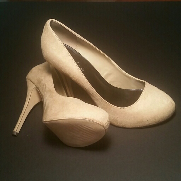 Beautiful pumps faux suede - Picture 4 of 4