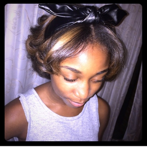 🎀Fashion Accessory🎀 - Picture 1 of 4