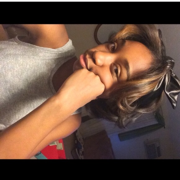 🎀Fashion Accessory🎀 - Picture 2 of 4