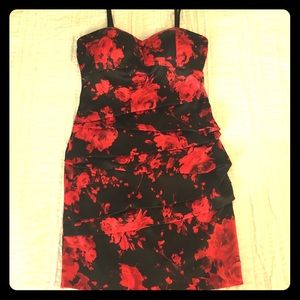 Size 10 GUESS party/cocktail dress. Worn once.