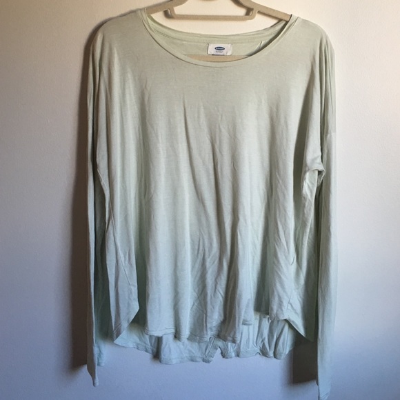 Old Navy Tops - ❗️LAST DAY❗️Pastel Green Open Back Top