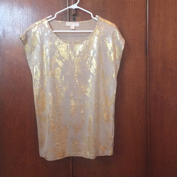 Sequined sparkly top