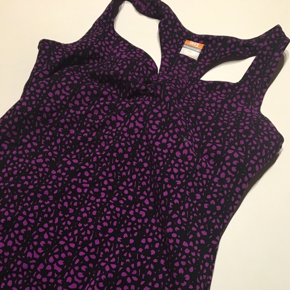 Lucy yoga top