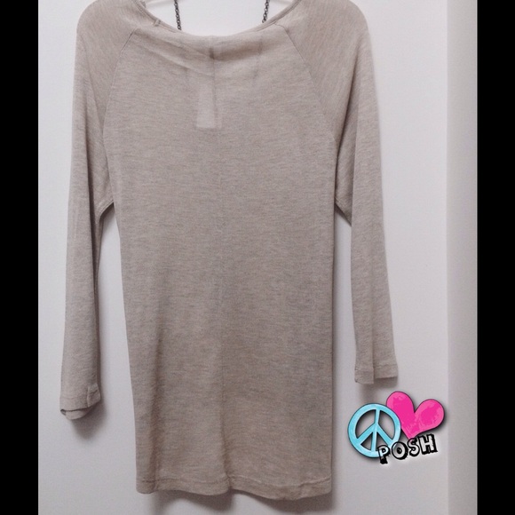 SOLD ✌️Charlotte Russe Top with Zippers 🌾🌸 - Picture 2 of 4