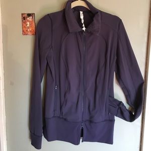 LuluLemon size  8 blue sport zip up jacket.