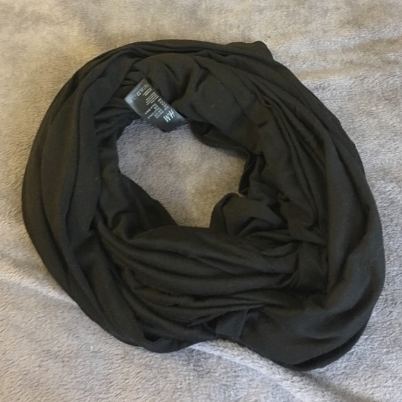 H&M Infinity Scarf