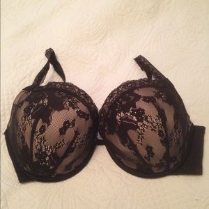 Lane Bryant / Cacique plunge bra!! Like new