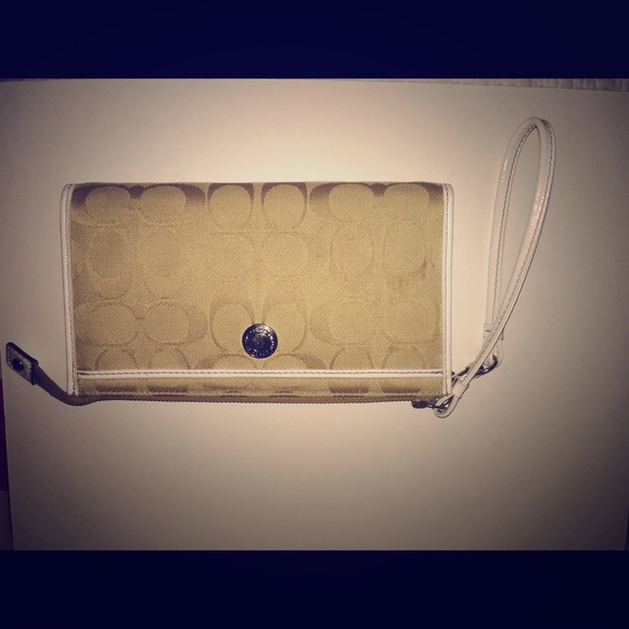 Coach wallet