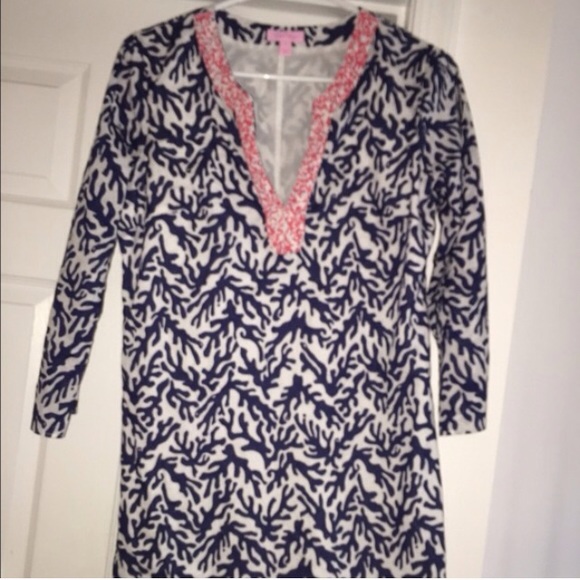 coral Lilly Pulitzer tunic