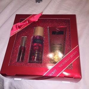 Victoria's Secret body scent set