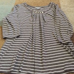 Christopher & banks 3/4 sleeve size Large top