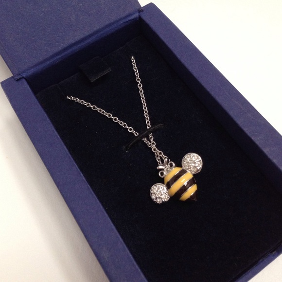 Brand new Swarovski garden bee necklace 992874