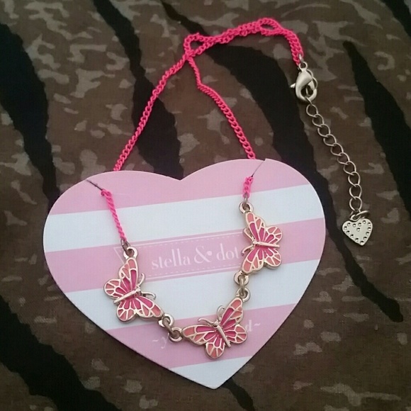 Stella & Dot Necklace