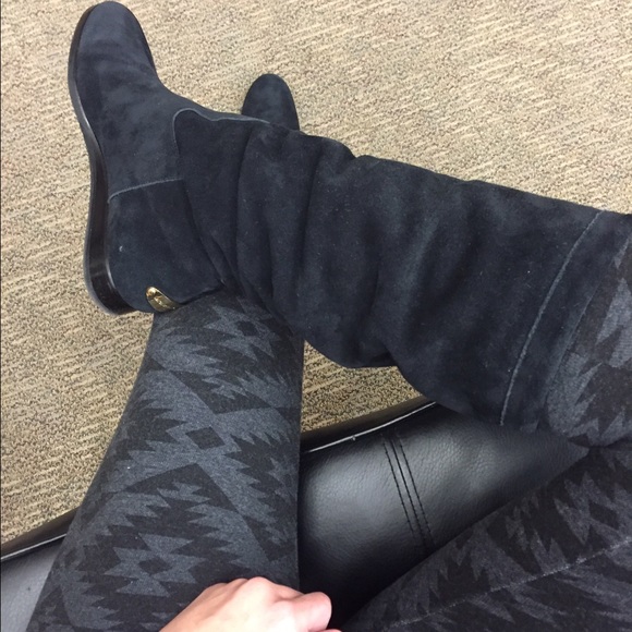 Michael Kors Boots- Impossible to find!!! - Picture 3 of 3