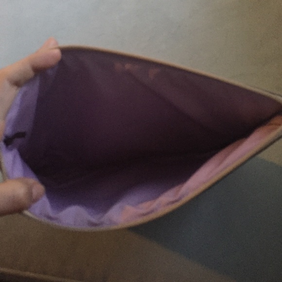 Coach padded IPad case - Picture 2 of 3