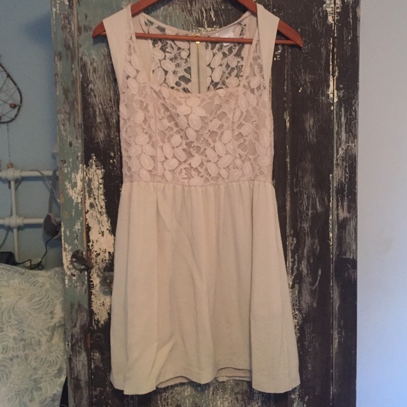lace top dress