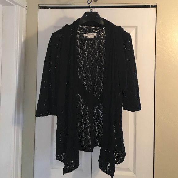 ❌sold on Vinted❌ Black crochet cardigan