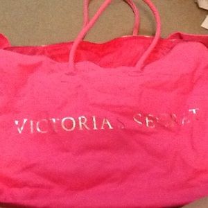 Hot pink weekend bag