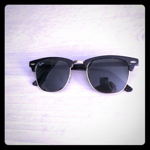 Ray bans clubmaster