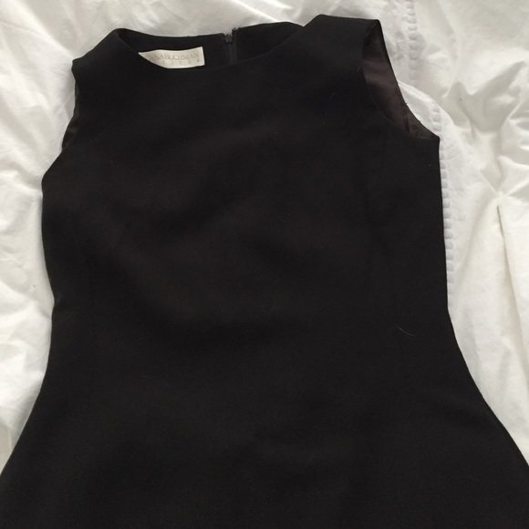 Dana Buchman brown sheath dress