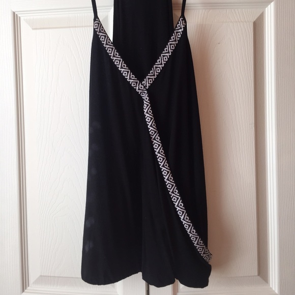 SOLD ‼️ Charming Charlie's Black Tank