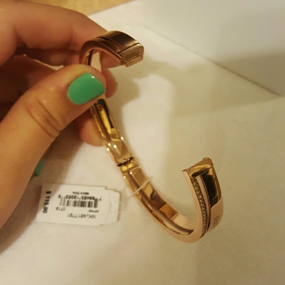 Michael kors bangle bracelet - Picture 3 of 3