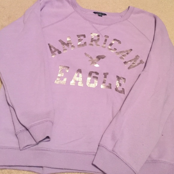 American eagle crew neck