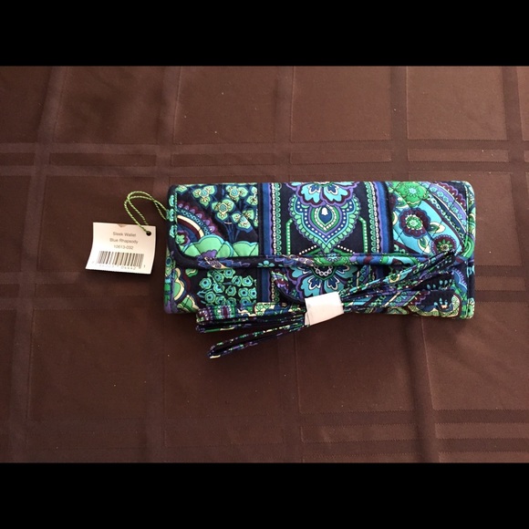 Vera Bradley Handbags - Vera Bradley Wallet/Purse