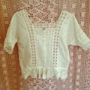 ☀️MAKE AN OFFER Free people crochet button up top