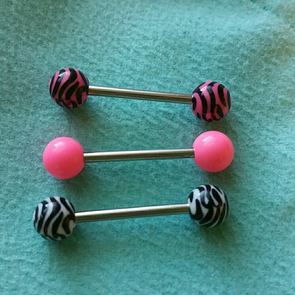 6  ear bars
