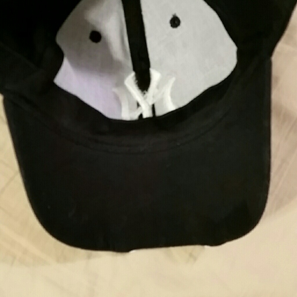 NY cap - Picture 5 of 5