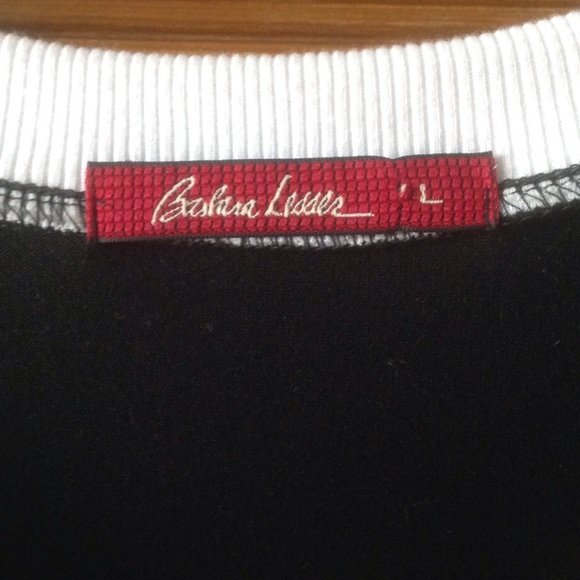 Barbara Lesser top - Picture 2 of 4