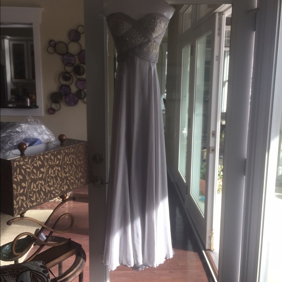 Formal/ prom dress