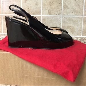 Christian Louboutin Peep Toe