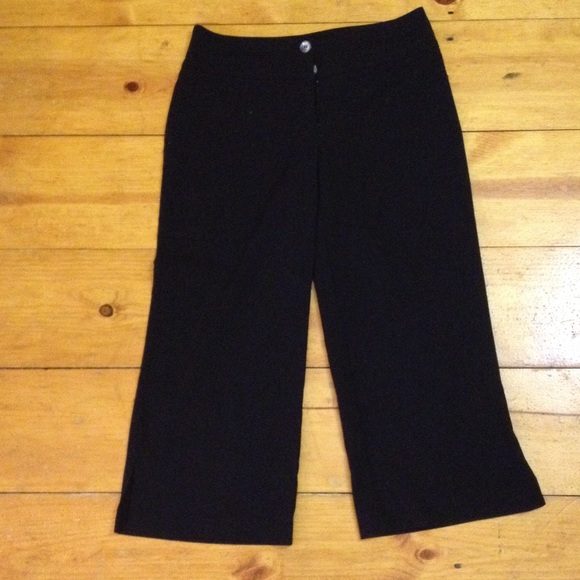 🔴DONATED B1G1 1/2 Off 🎉Cropped work pants
