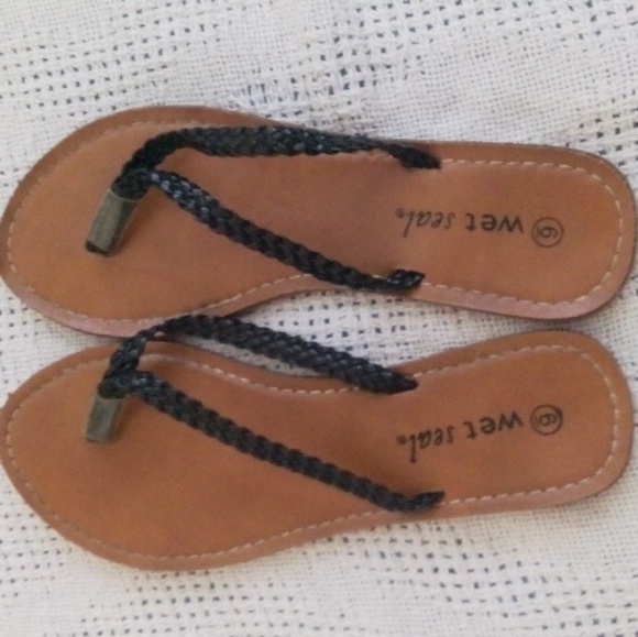 Black Wet Seal Flip Flops