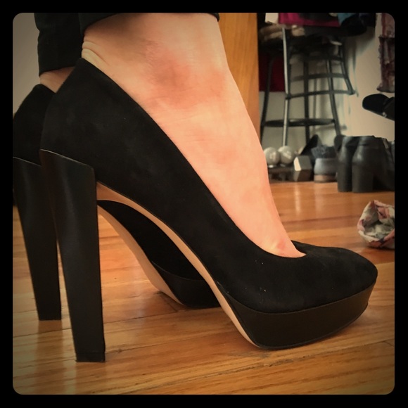 Black heels!