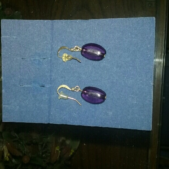 EARRINGS - Picture 2 of 3