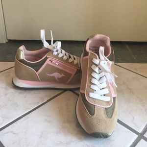 Kangaroos sneakers