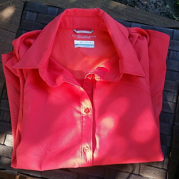 Columbia sun protection shirt. Wore once