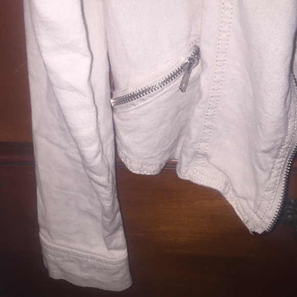 Light jacket - Picture 2 of 4