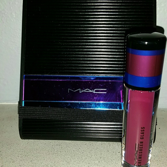 Mac lipgloss