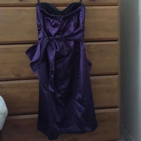 Dress - Picture 2 of 2