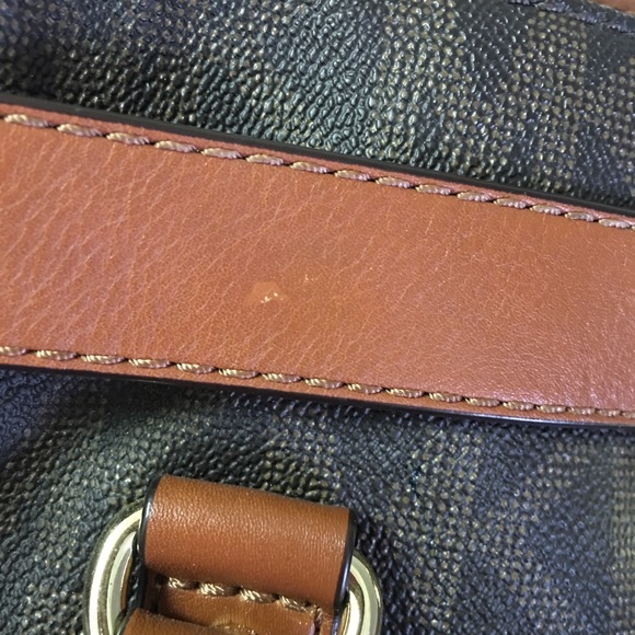 Michael Kors Hamilton Bag - Picture 3 of 4
