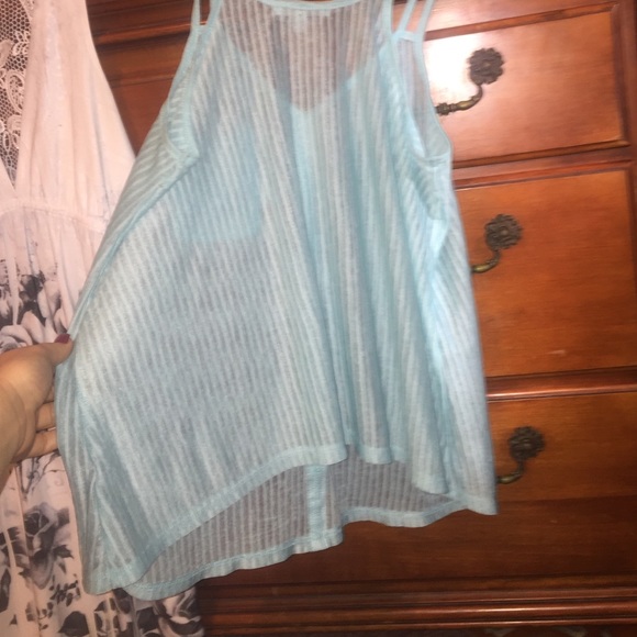 Tank top - Picture 3 of 4