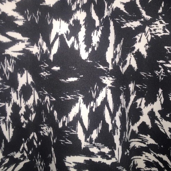 Skirt - Picture 4 of 4