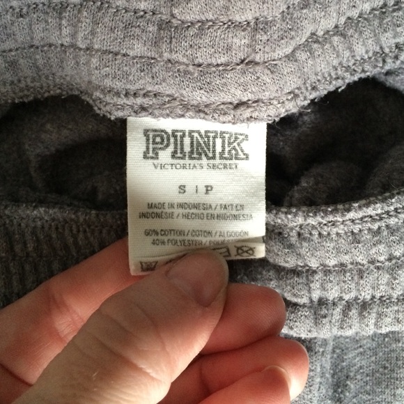 ❌ Bundled❌VS Pink sweatpants - Picture 2 of 3