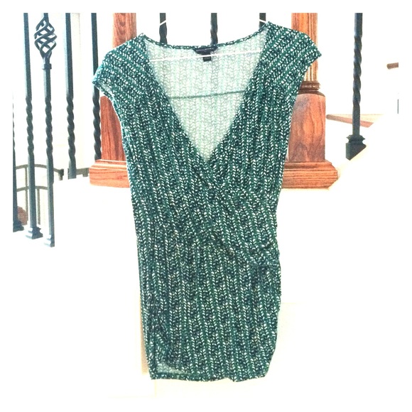 Blue/green banana republic top
