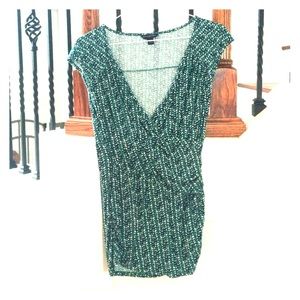 Blue/green banana republic top